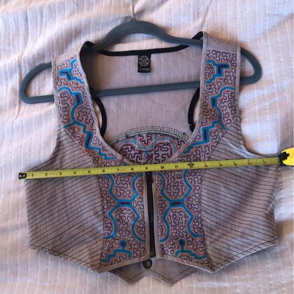 NWOT ONANYA Handmade Embroidered Organic Cotton Vest - Picture 7 of 8
